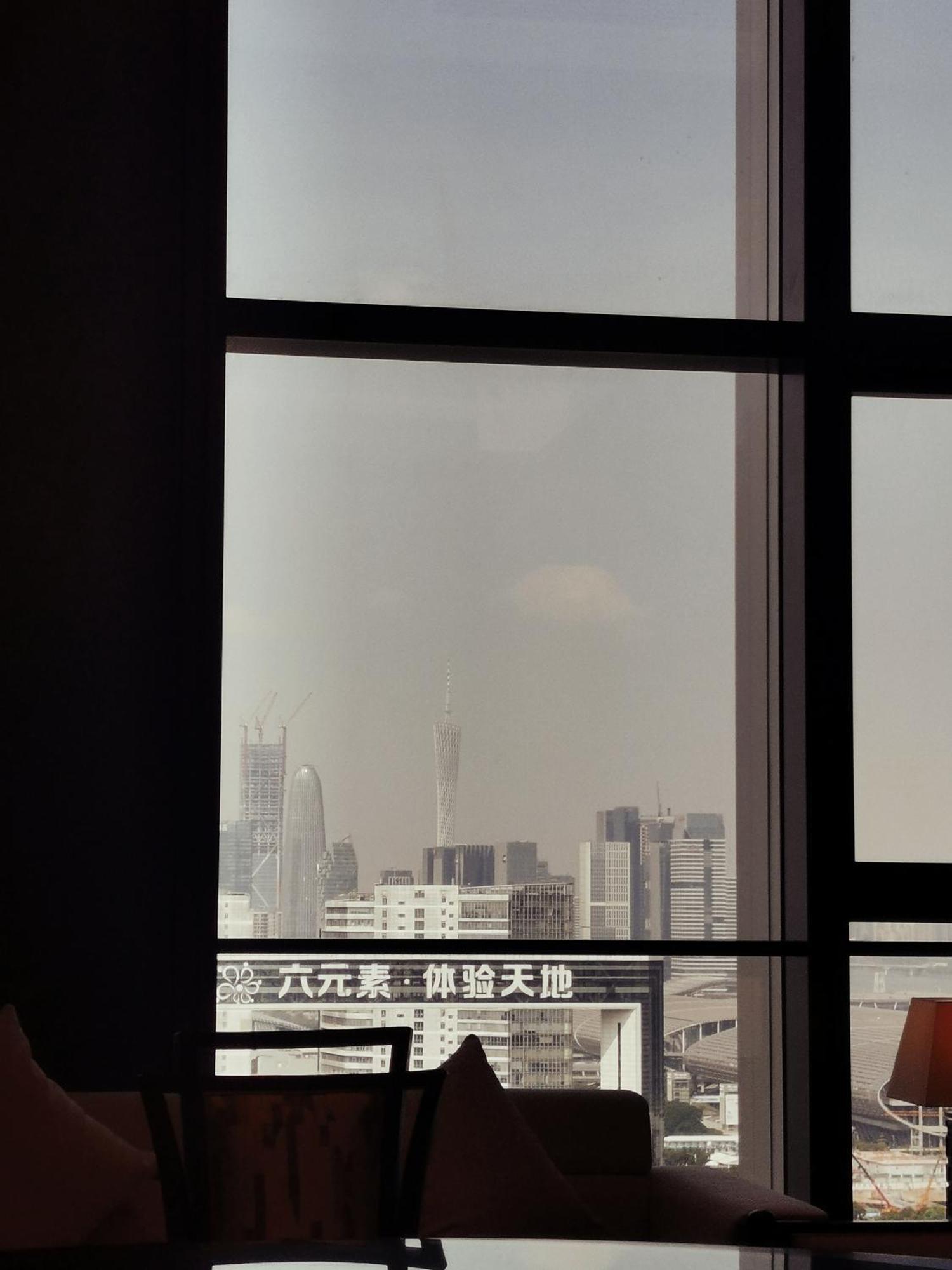 Guangzhou Pazhou Ln Dongfang Hotel Exterior foto