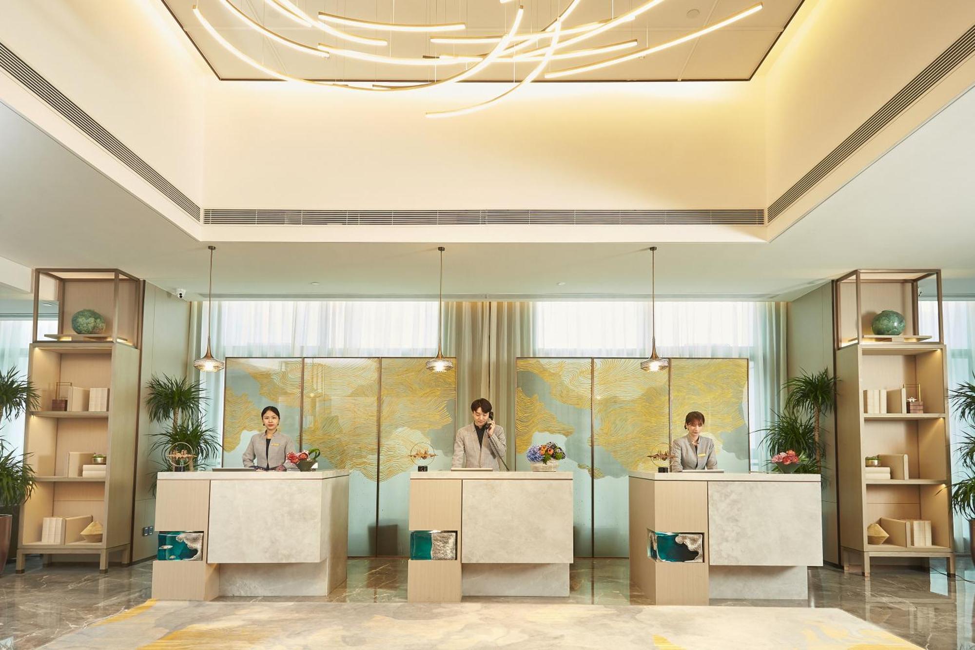 Guangzhou Pazhou Ln Dongfang Hotel Exterior foto